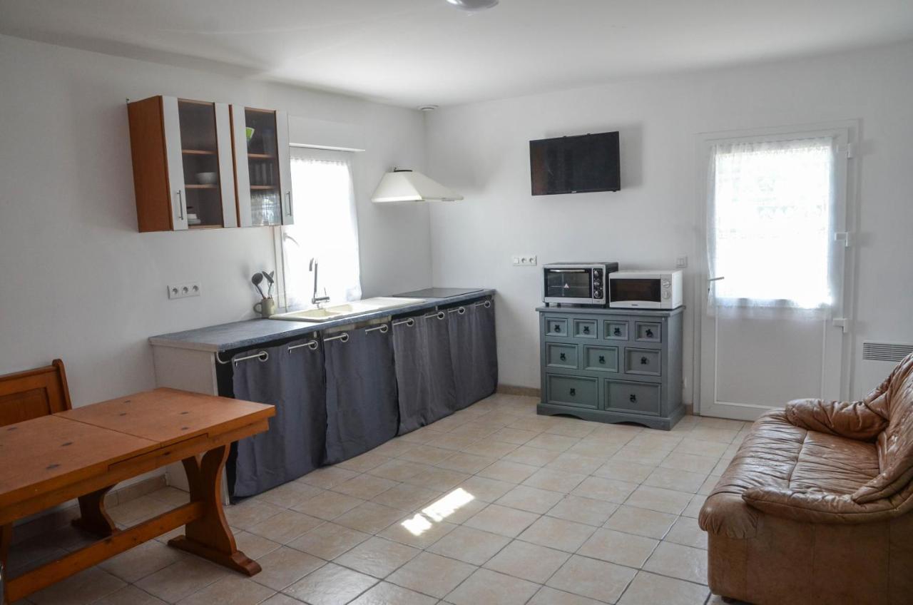 Maison proche de la mer, Normandie Surville  Extérieur photo